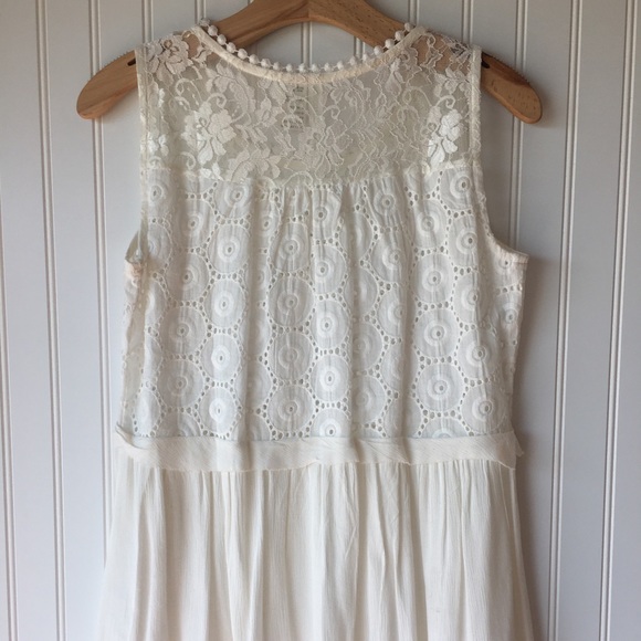 Forgotten Grace lace top - Picture 10 of 10